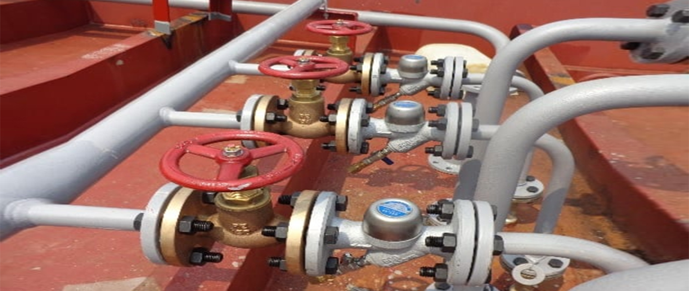 Dampfreinigung f&uuml;r &Ouml;ltanker