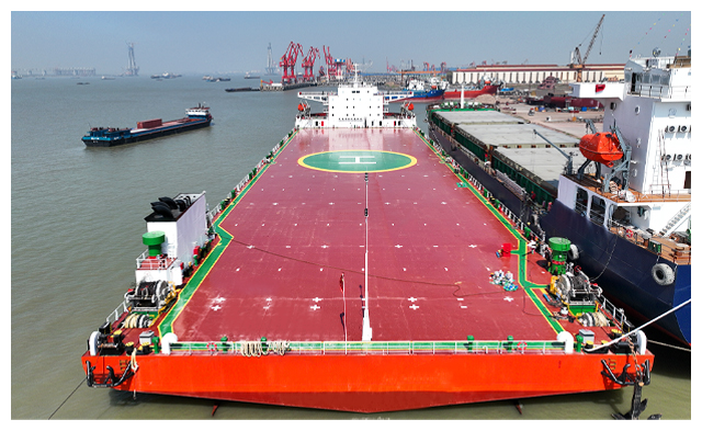 03. Neues LCT Barge-Display-3