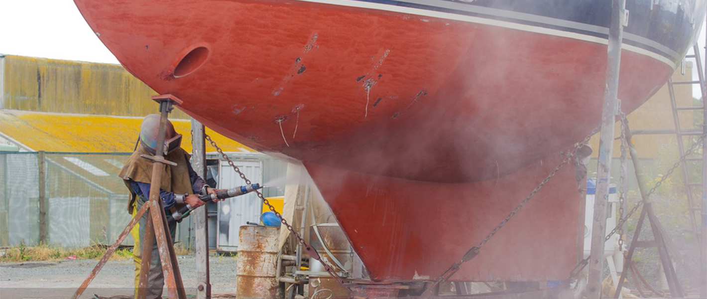 Wartung des Schiffsbodens