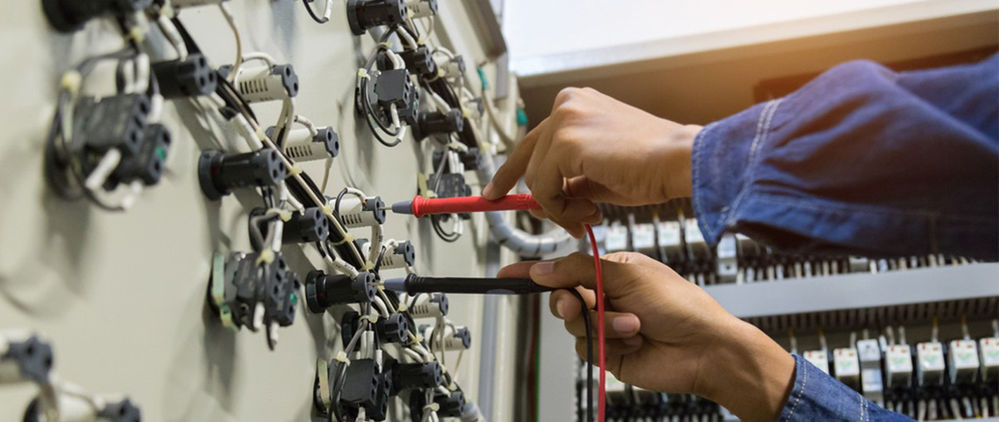 Pr&uuml;fung elektrischer Systeme